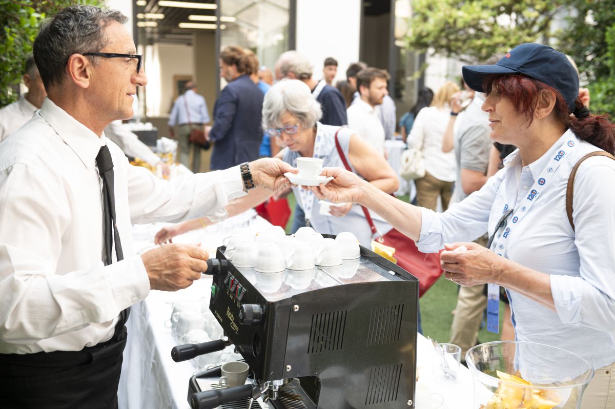 President Geronimo La Russa organised a big party for the 120th anniversary of ACI Milano during the passage of the 1000 Miglia