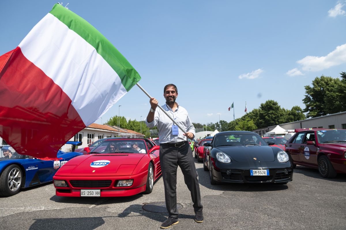 President Geronimo La Russa organised a big party for the 120th anniversary of ACI Milano during the passage of the 1000 Miglia