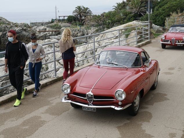 4 E 5 GIUGNO 2022: TORNA IL CONCORSO D’ELEGANZA MARINA DI VARAZZE CLASSIC CARS