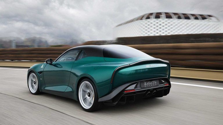 Alfa Romeo Giulia SWB Zagato, design inspired by the historic SZ - RZ models