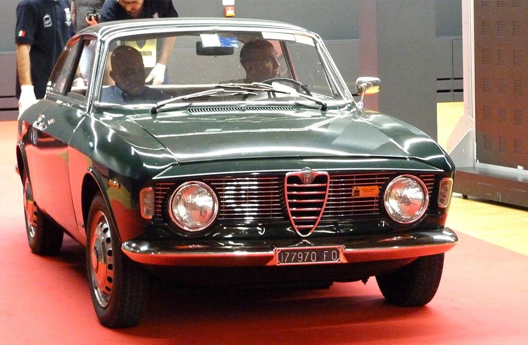 THE ALFA ROMEO ITALIAN REGISTER CELEBRATES 60 YEARS OF THE GIULIA COUPÉ IN BOLOGNA