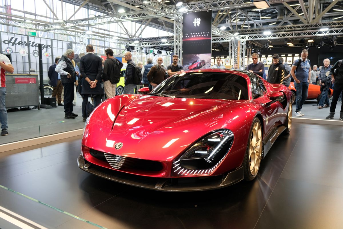 Until Sunday, October 27th, the largest festival in Europe dedicated to the "classics". OldCar24 awaits you in Pavilion 26.