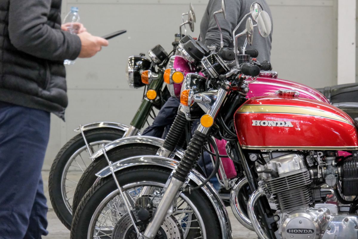 Everything is ready for Auto e Moto d'Epoca Bologna, the fair will take place, the sun will shine!