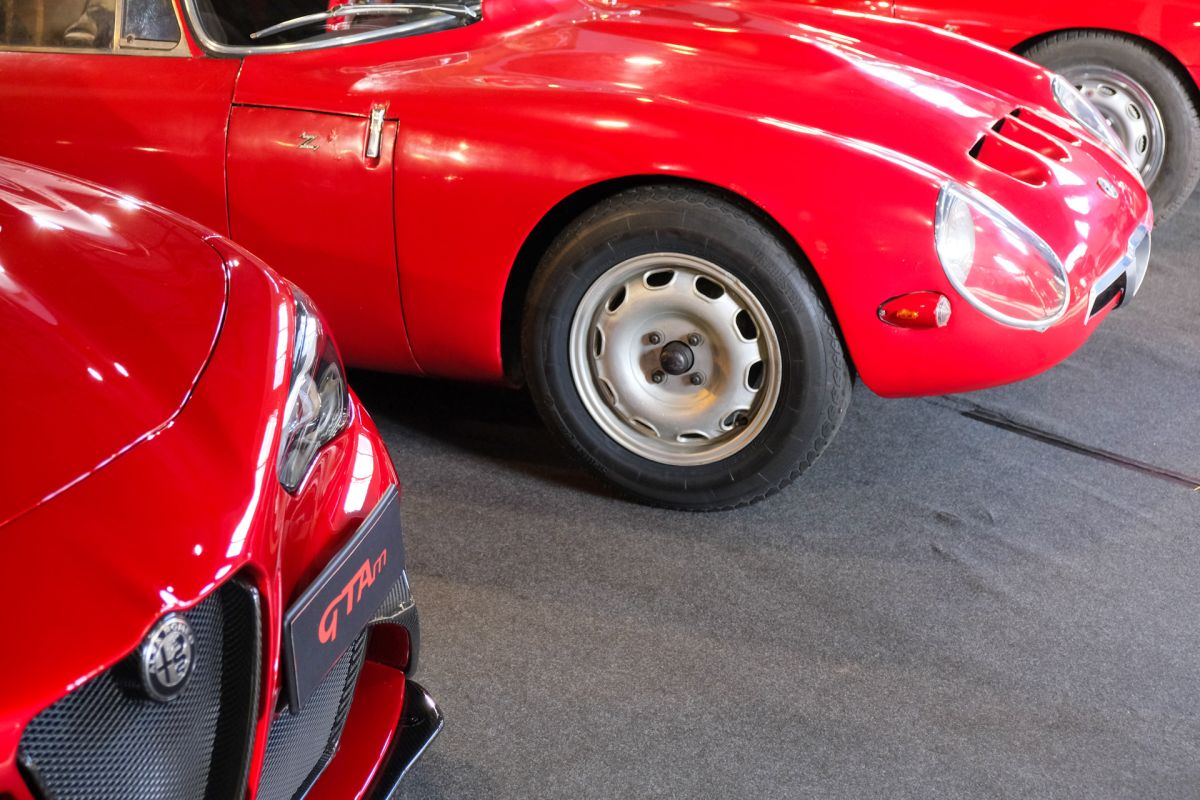 LINE UP IN POLE POSITION FOR AUTO E MOTO D’EPOCA IN BOLOGNA. THE 40th EDITION IN THE HEART OF THE MOTOR VALLEY. 