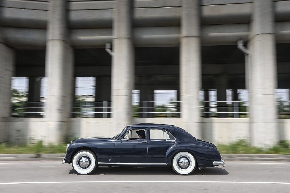 The Queen of Queens: Alfa Romeo 6C 2500 Pininfarina Sport Motore Avanzato