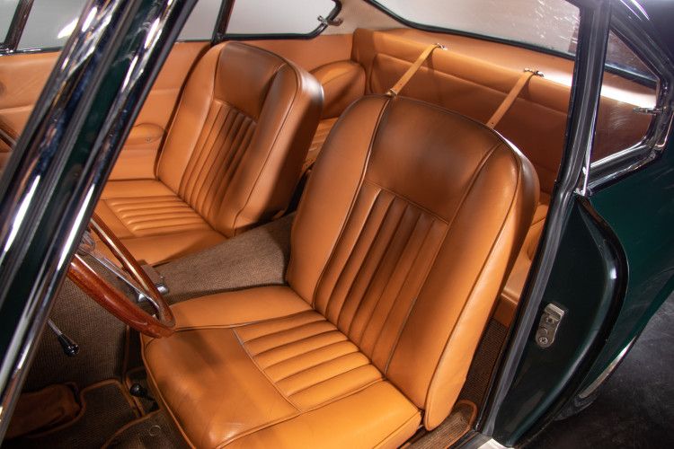 ASA 1000 GT: STYLE AND HIGH PERFORMANCE