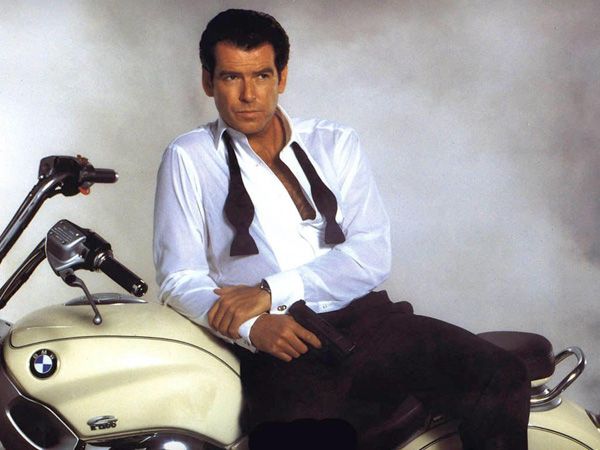 The protagonist of the cinema at the OldBike24 stand at Motoexhibtion 29-30 March 2025, the James Bond motorbike: BMW R1200C