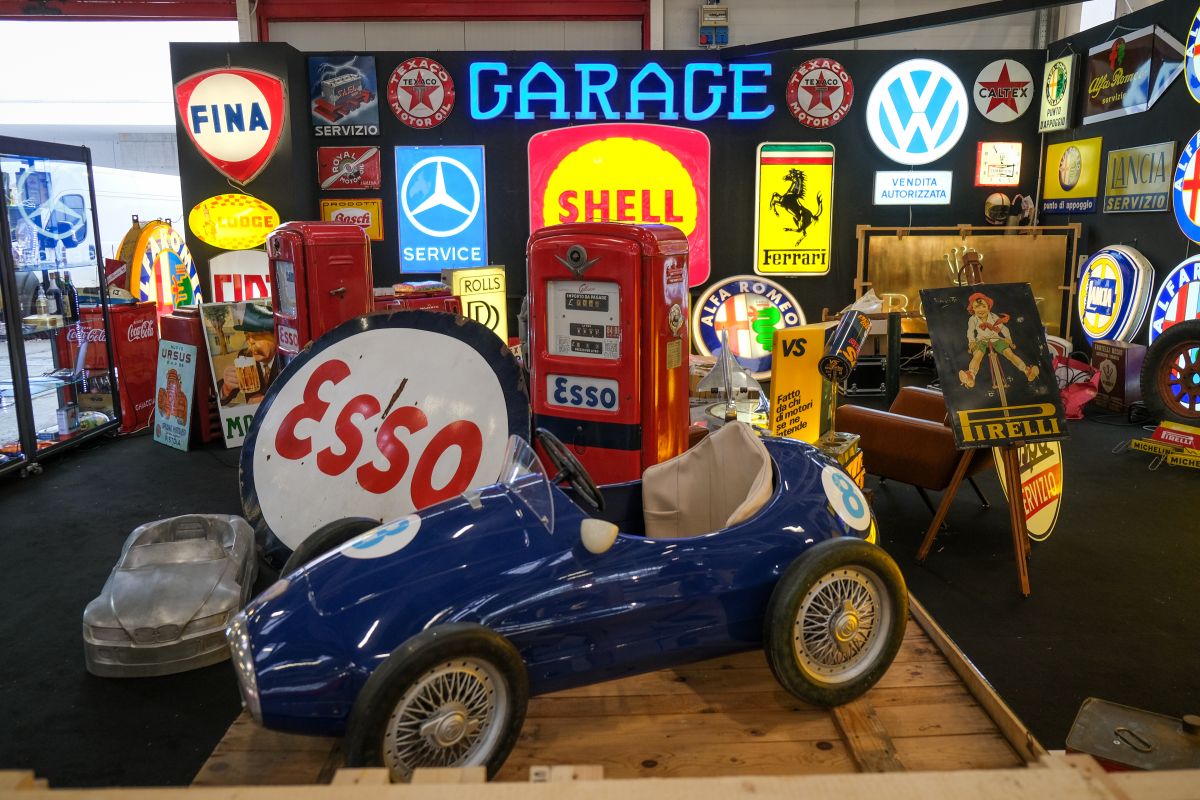 AUTO E MOTO D’EPOCA ACCENDE LA PASSIONE: DAL PRIMO MOTORE A SCOPPIO ALL'ULTIMA FERRARI CAMPIONE DEL MONDO 