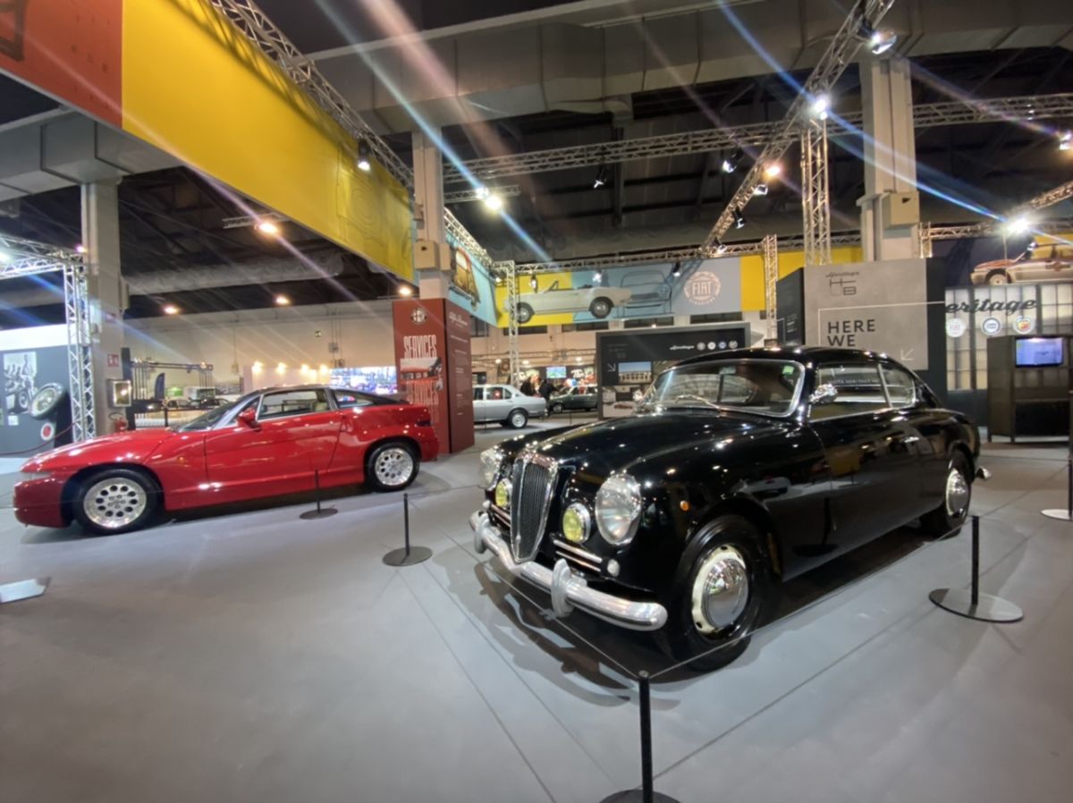 Vintage Cars and Motorcycles Fair Padua 2022 - live OldCar24
