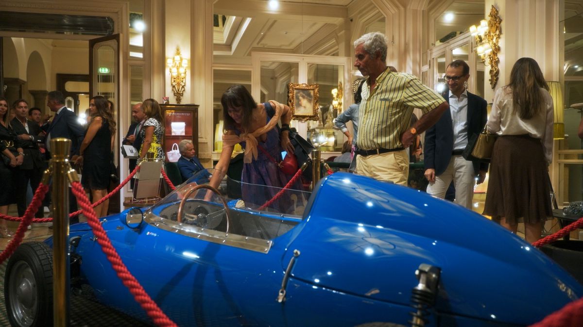 Protagonist at the Grand Hotel et de Milan is the Formula Junior Patriarca, Little Tony’s single-seater car
