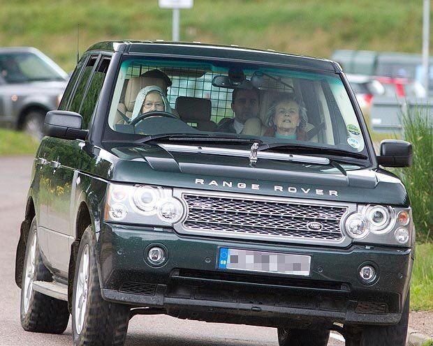 Queen Elizabeth II's Range Rover Supercharged Vogue SE sold at auction for £175,500.