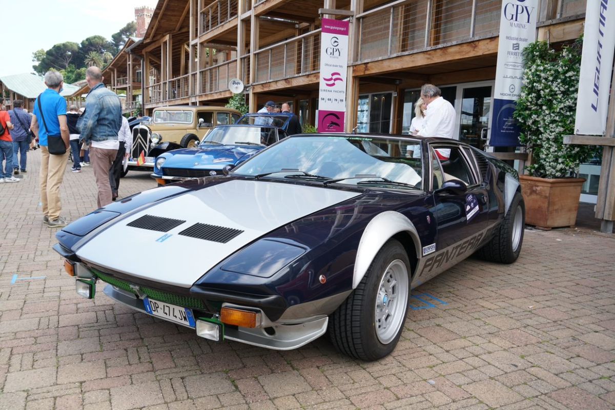 4 E 5 GIUGNO 2022: TORNA IL CONCORSO D’ELEGANZA MARINA DI VARAZZE CLASSIC CARS