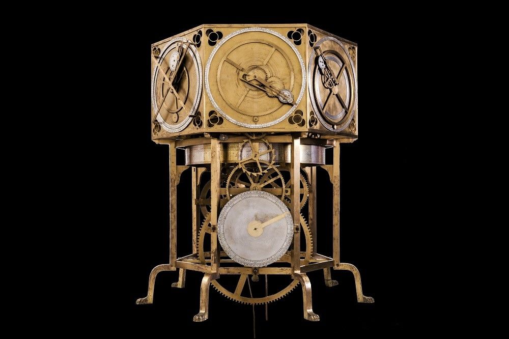 LUXURY, ART AND TECHNOLOGY OF OTHER TIMES