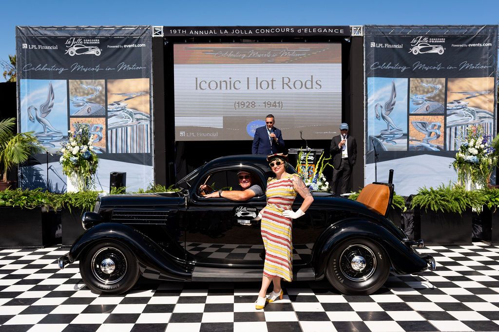 La Jolla Concours d’Elegance Winners: 1955 Mercedes-Benz 300 SL Gullwing Earns Best in Show