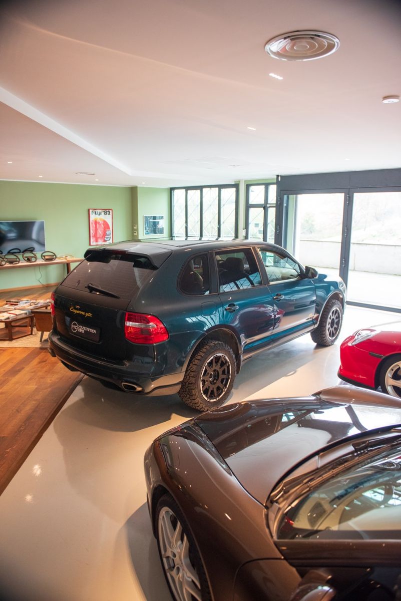  Youngtimer Cars Srl: Porsche passion