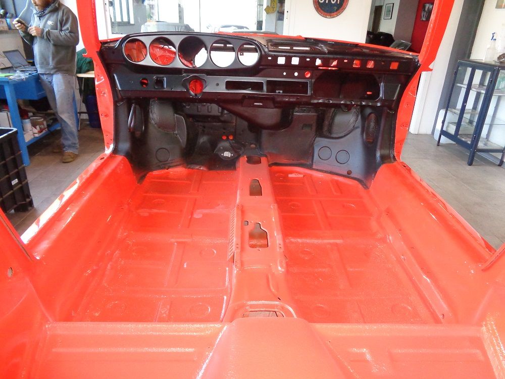 OldCar24 presente ad Auto e Moto d'Epoca 2021, tra le vetture esposte una PORSCHE 911 2.4 S TARGA  1972 restaurata da Andrea Cappellini
