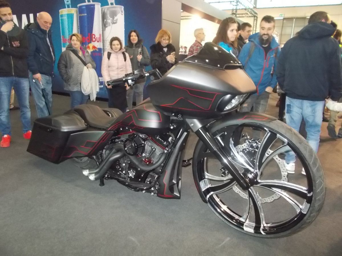 Moto di serie? No grazie
