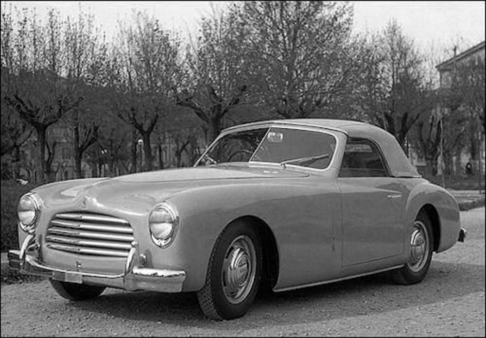 Fiat 1100 cabriolet or Ferrari 166 Inter? It’s difficult to choose even for real connoisseurs