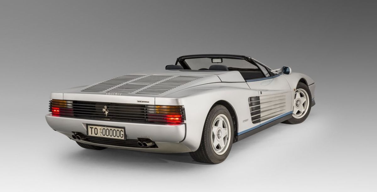 FERRARI TESTAROSSA SPIDER