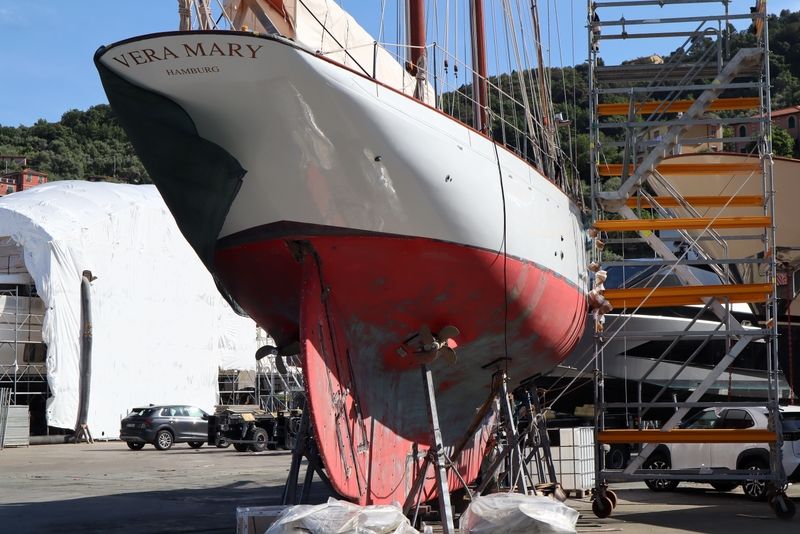 The 2026 route of the Italian Navy's Stella Polare restarts from the Valdettaro shipyard.