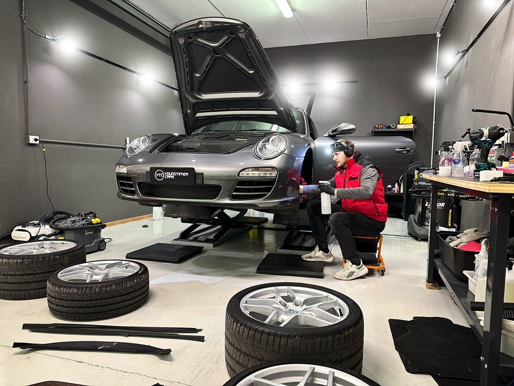 Youngtimer Cars Srl: Porsche passion