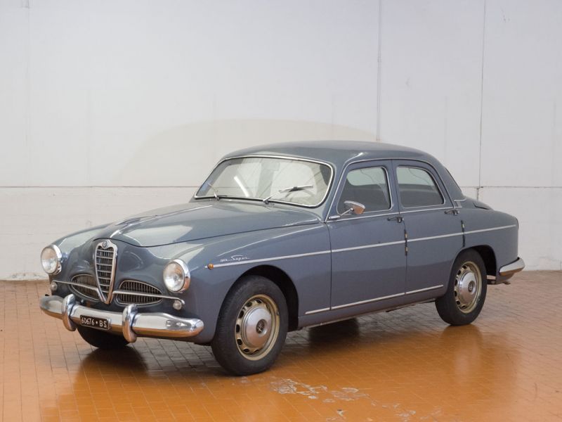 Duemila ruote : all'asta una collezione di auto d'epoca ? No, un museo 