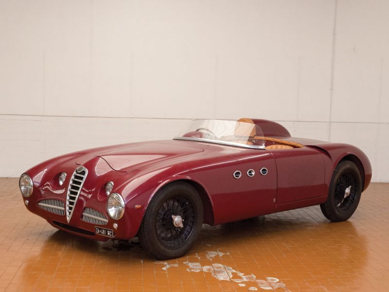 Duemila ruote : all'asta una collezione di auto d'epoca ? No, un museo 