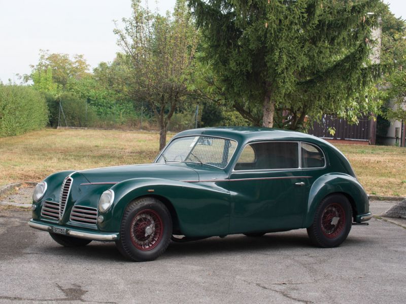 Duemila ruote : all'asta una collezione di auto d'epoca ? No, un museo 