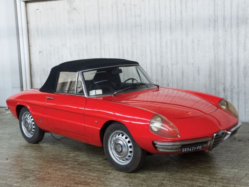 Duemila ruote : all'asta una collezione di auto d'epoca ? No, un museo 