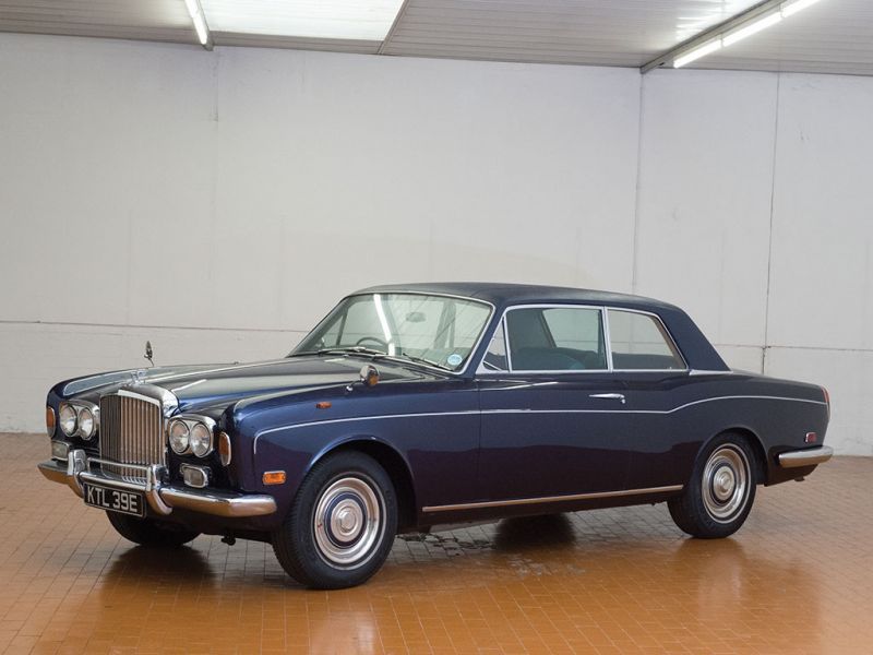 Duemila ruote : all'asta una collezione di auto d'epoca ? No, un museo 