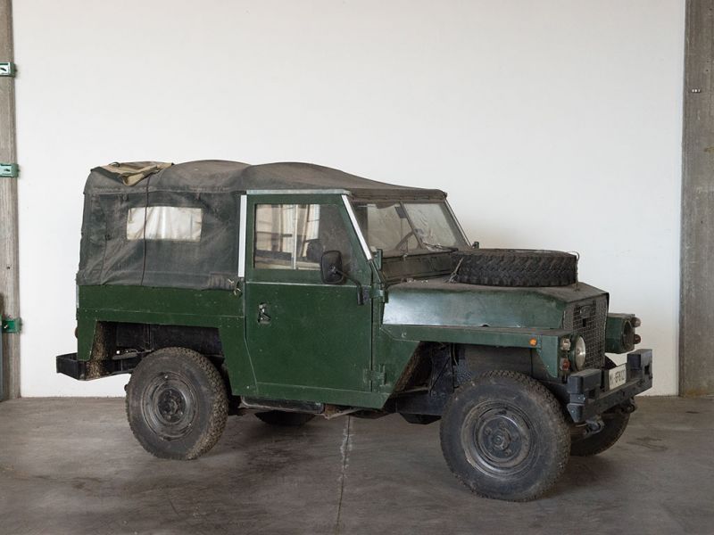 Duemila ruote : all'asta una collezione di auto d'epoca ? No, un museo 