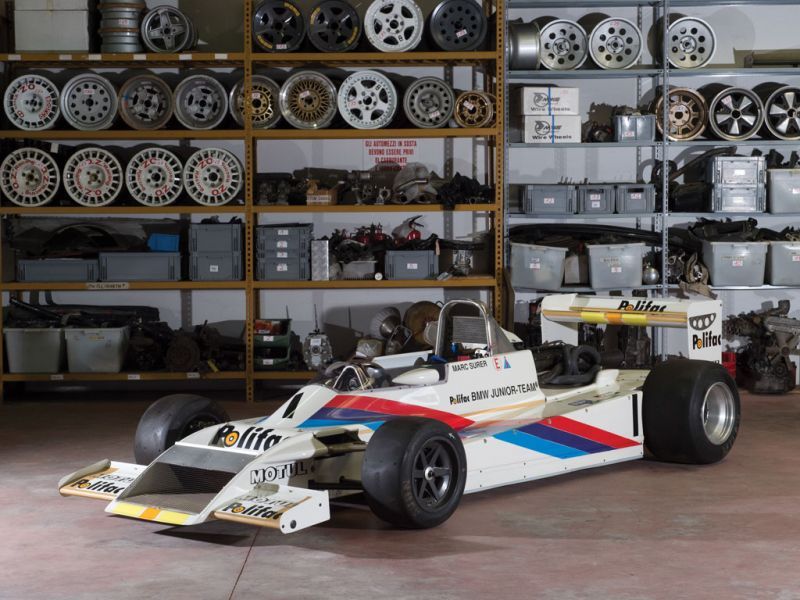 Duemila ruote : all'asta una collezione di auto d'epoca ? No, un museo 