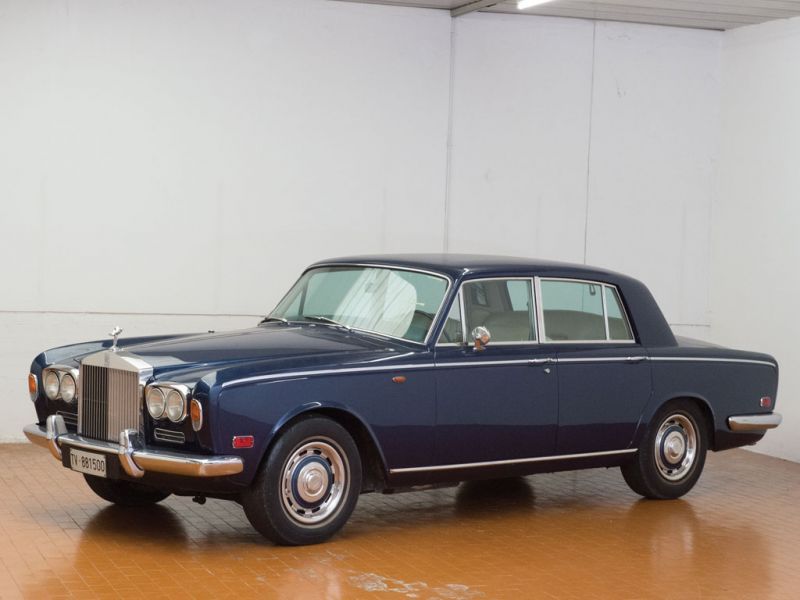 Duemila ruote : all'asta una collezione di auto d'epoca ? No, un museo 