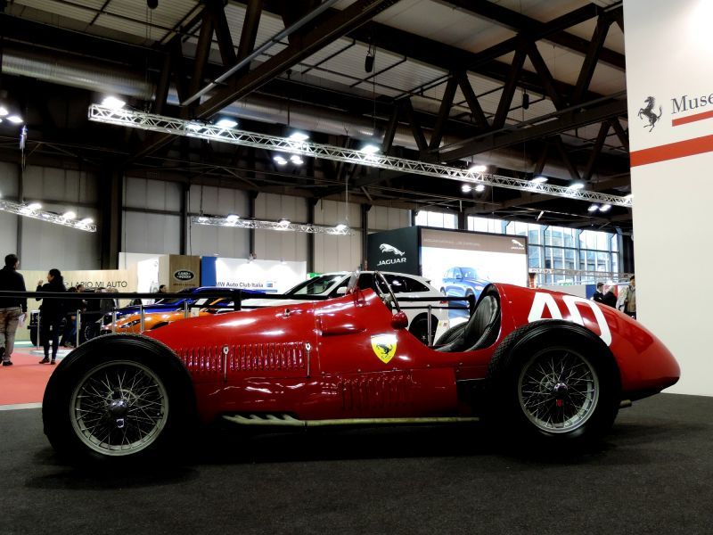 Milano Autoclassica - un'asta senza precedenti che ha richiamato collezionisti da tutto il mondo - Record oltre 51 milioni di Euro 