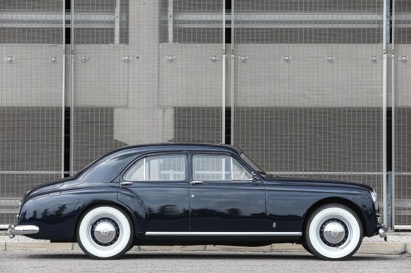 The Queen of Queens: Alfa Romeo 6C 2500 Pininfarina Sport Motore Avanzato