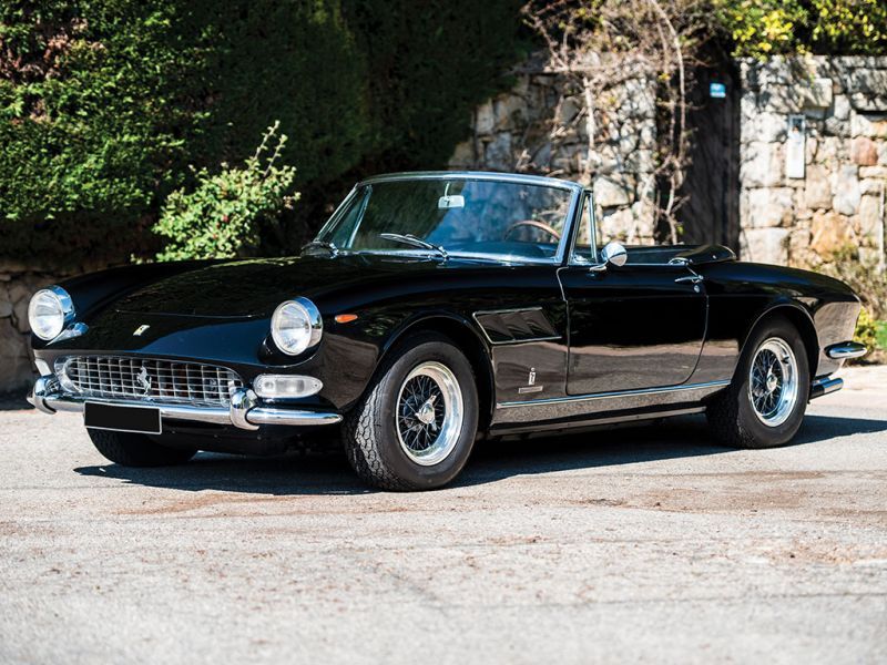 RM Sotheby's at Villa Erba 2017: collection of 44 charming cars at auction 