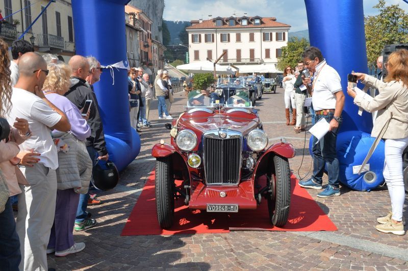 Historical reenactment Arona - Stresa - Arona 1897-2017: the rebirth of the pre-war cars after 120 years