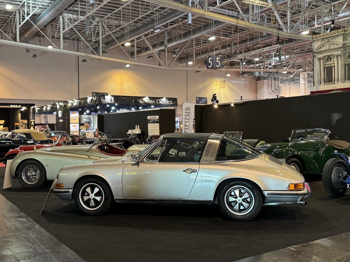 Techno Classica Essen 2025: OldCar24 LIVE FROM PAVILLON 5