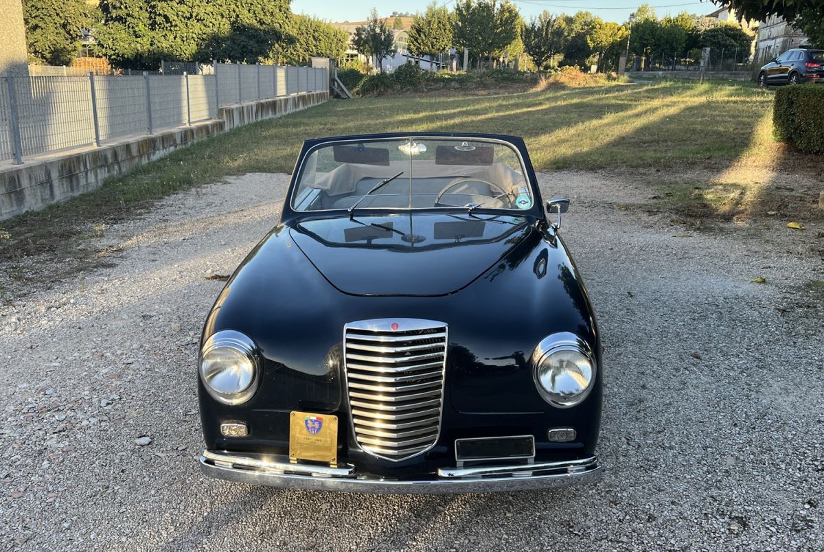 The Fiat 1100 Derby Bertone Cabriolet, more unique than rare, protagonist at the OldCar24 stand at the 2025 Bologna Vintage Car and Motorcycle Fair.