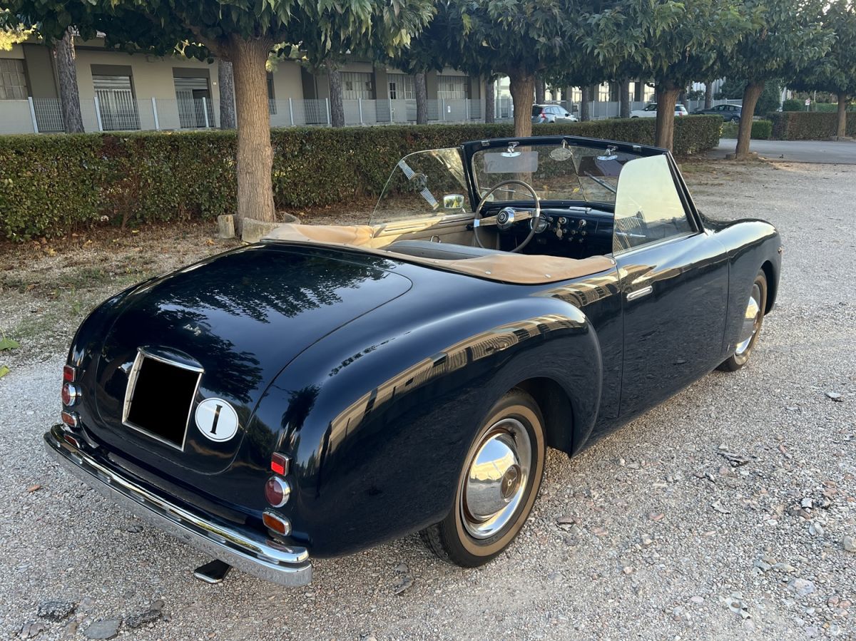 The Fiat 1100 Derby Bertone Cabriolet, more unique than rare, protagonist at the OldCar24 stand at the 2025 Bologna Vintage Car and Motorcycle Fair.