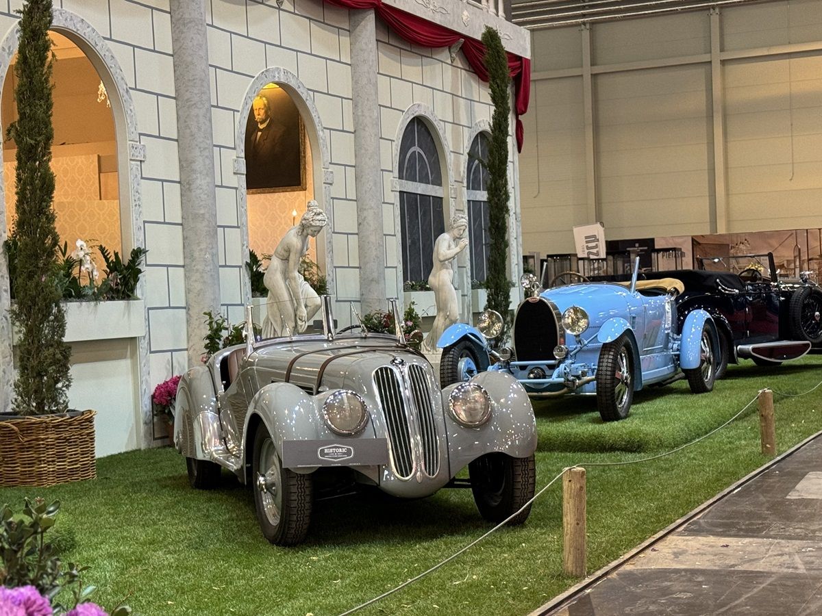 Techno Classica Essen 2025: OldCar24 LIVE FROM PAVILLON 5