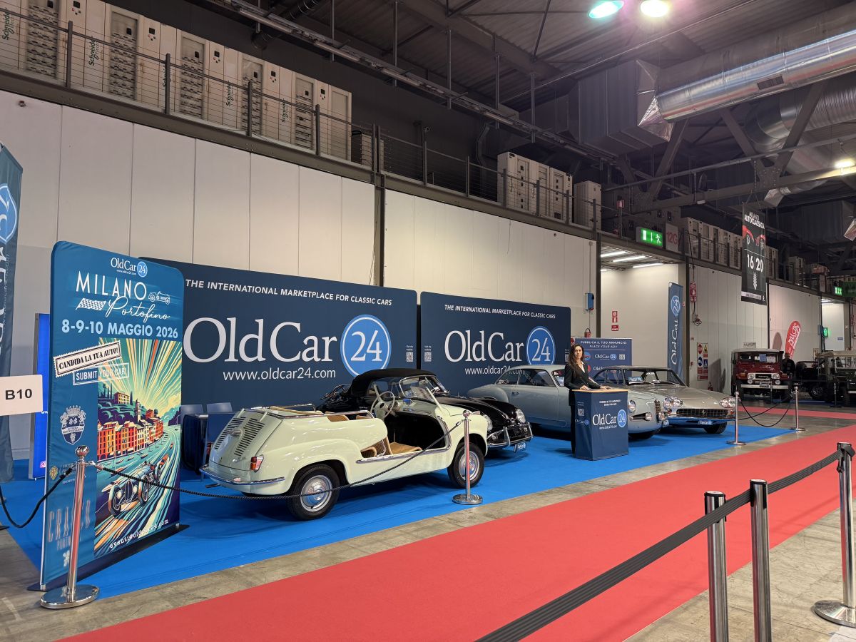  The cars of the Dolce Vita VIPs at the OldCar24 stand at Milan Autoclassica