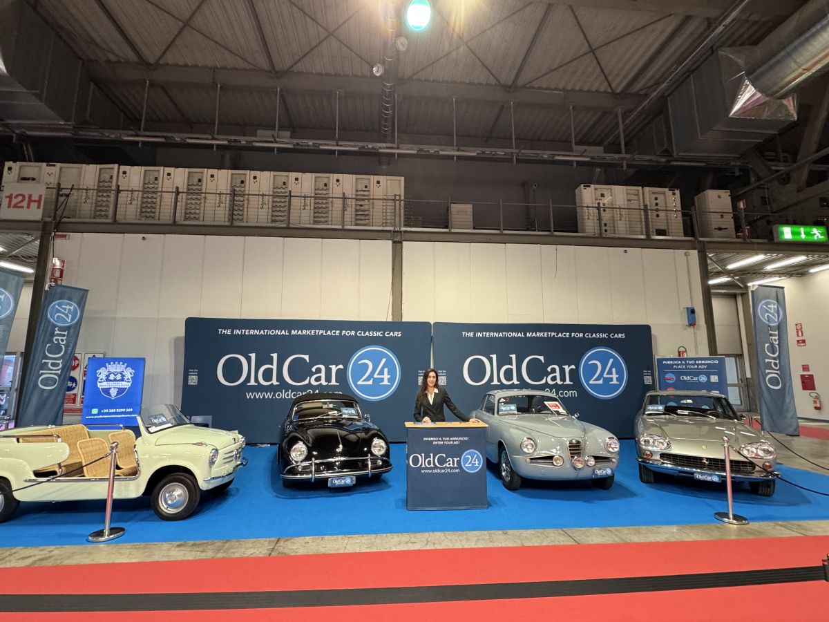  The cars of the Dolce Vita VIPs at the OldCar24 stand at Milan Autoclassica