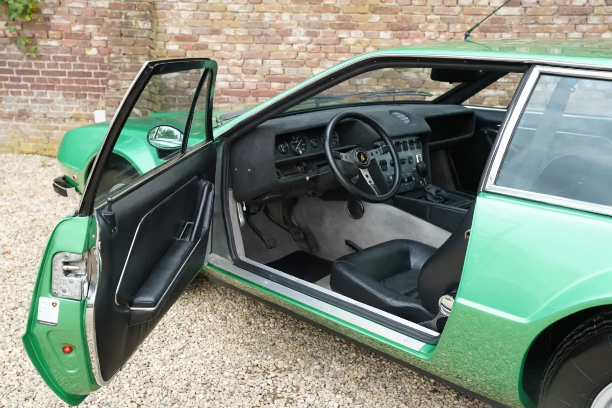 Lamborghini Jarama offered for sale by the Dutch dealership Gallery Aaldering