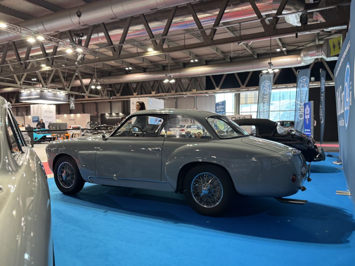  The cars of the Dolce Vita VIPs at the OldCar24 stand at Milan Autoclassica