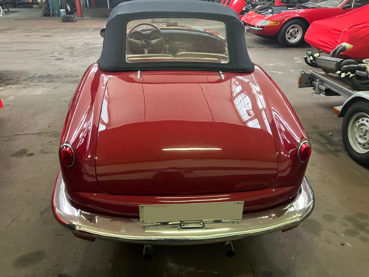 A very rare Lancia Aurelia B24 S will be exhibited in the OldCar24 stand at the Fiera di Milano Autoclassica