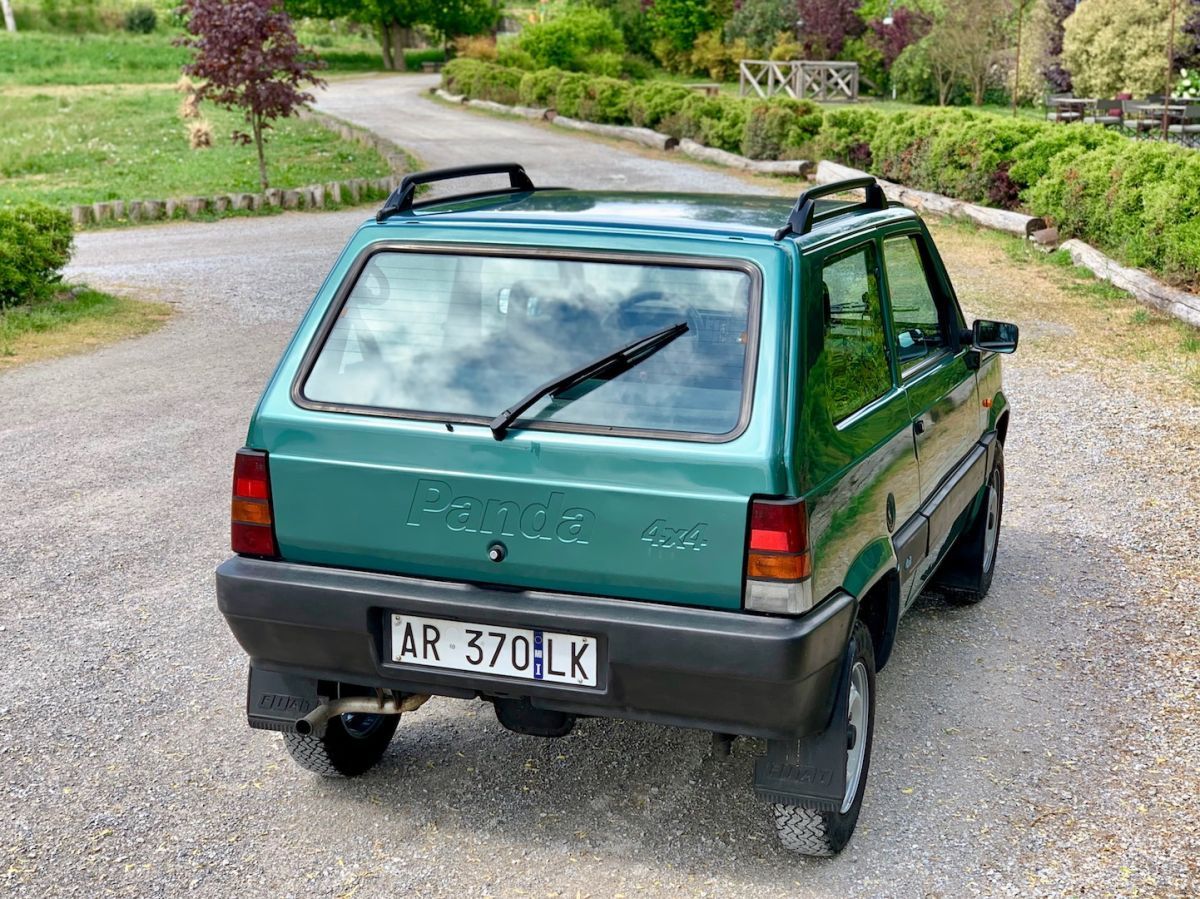 The legendary Fiat Panda 4x4, unstoppable Italian citycar