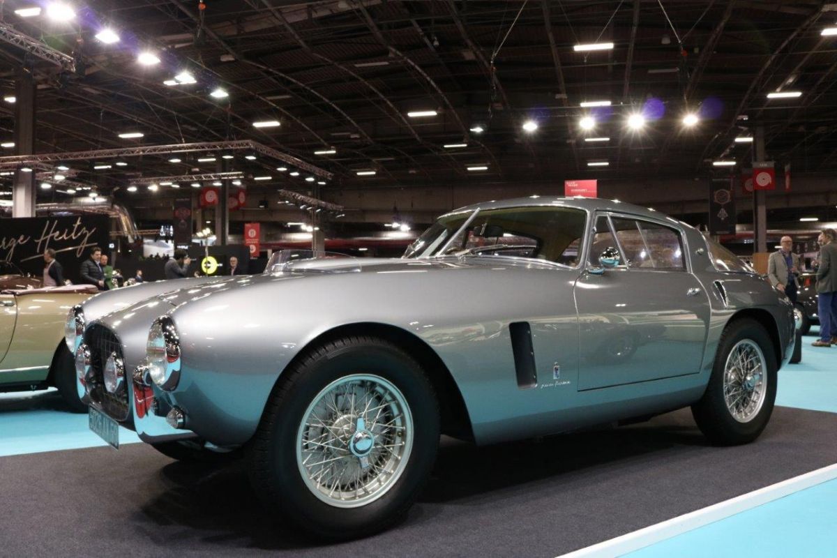 THE COLLECTOR CAR IN PARIS: RETROMOBILE 2020