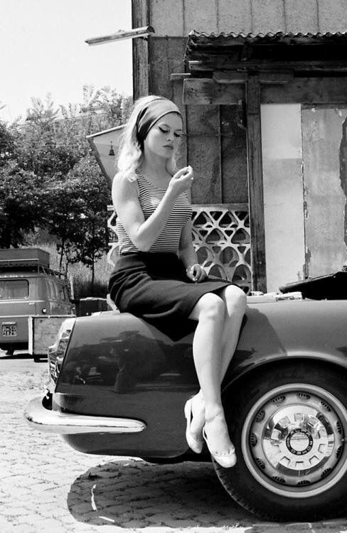 BRIGITTE BARDOT, what a beauty