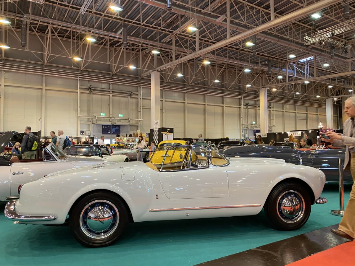 Techno-Classica Essen 2024 was a great success. A rare Alfa Romeo 6C displayed on the OldCar24 stand was awarded Best of Show